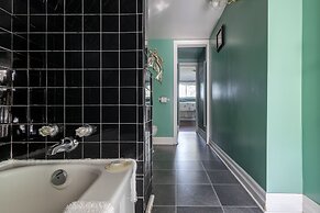 Chestnut Inn Bed and Breakfast