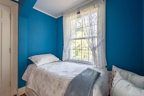 Chestnut Inn Bed and Breakfast