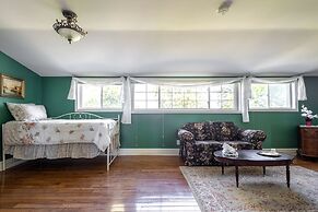 Chestnut Inn Bed and Breakfast