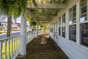 Chestnut Inn Bed and Breakfast