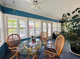 Chestnut Inn Bed and Breakfast