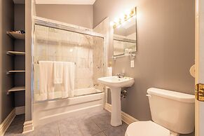 Chestnut Inn Bed and Breakfast