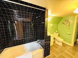 Chestnut Inn Bed and Breakfast