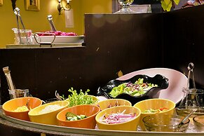 Muen Hot Spring Hotel