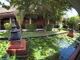 Tharaburi Resort Sukhothai