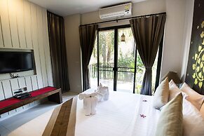 Tharaburi Resort Sukhothai