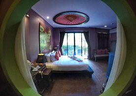 Tharaburi Resort Sukhothai