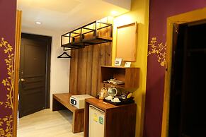 Tharaburi Resort Sukhothai