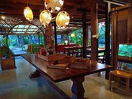 Tharaburi Resort Sukhothai