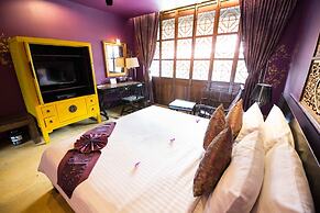 Tharaburi Resort Sukhothai