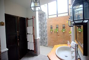 Tharaburi Resort Sukhothai