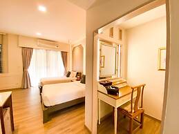 Tharaburi Resort Sukhothai