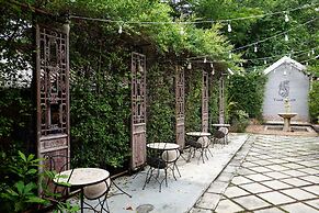 Tharaburi Resort Sukhothai