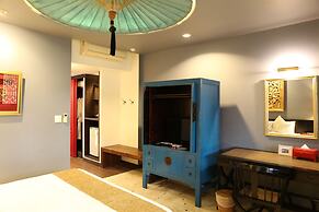 Tharaburi Resort Sukhothai