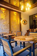 Emirtimes Hotel Kadikoy