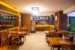 Emirtimes Hotel Kadikoy