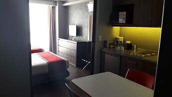 Hotel Block Suites