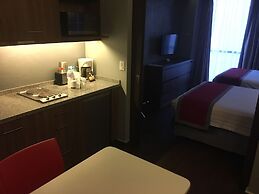 Hotel Block Suites