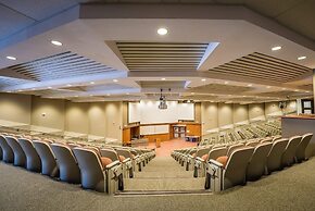 Residence & Conference Centre - London