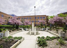 Residence & Conference Centre - London