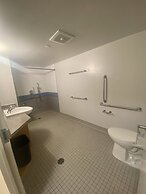 Residence & Conference Centre - London