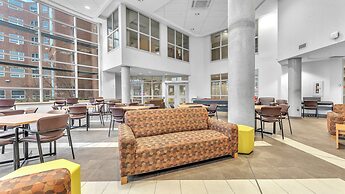 Residence & Conference Centre - London