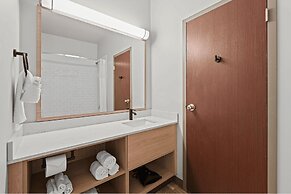 Home Inn and Suites Regina Airport