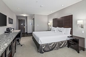 Home Inn and Suites Regina Airport