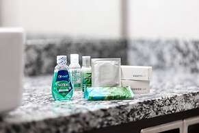 Home Inn and Suites Regina Airport