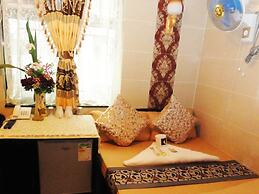 Day And Night Hotel - Hostel