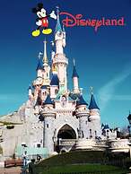 Days Hotel HK - Hostel