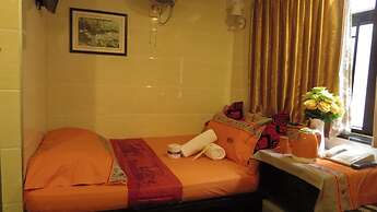 Days Hotel HK - Hostel