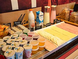 Ibis Guaratinguetá Aparecida