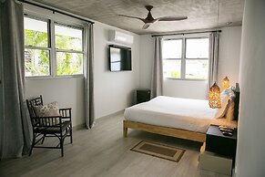 Numero Uno Beach House