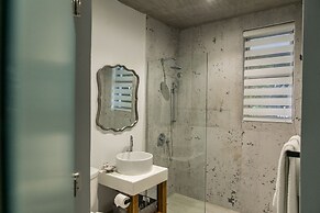 Numero Uno Beach House