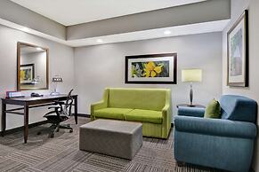 Hilton Garden Inn Fayettevile