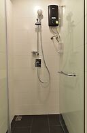 Ratchadamnoen Residence