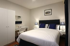 Ratchadamnoen Residence