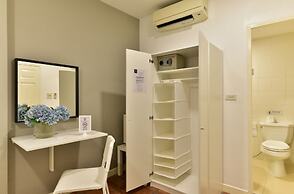 Ratchadamnoen Residence