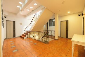 Ratchadamnoen Residence