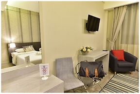 Ratchadamnoen Residence