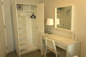 Ratchadamnoen Residence