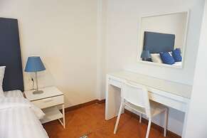 Ratchadamnoen Residence