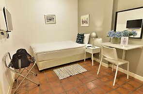 Ratchadamnoen Residence