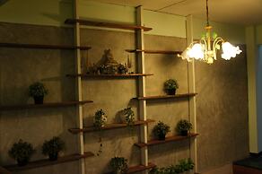 Ratchadamnoen Residence