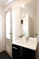 Ratchadamnoen Residence