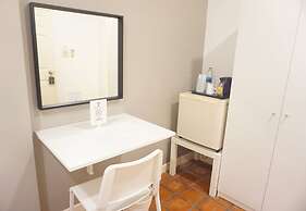 Ratchadamnoen Residence