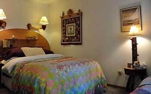 Whalesong Bed and Breakfast