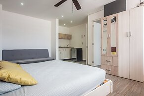 IRIS Studios & Apartments