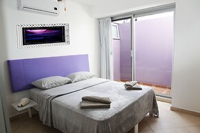 IRIS Studios & Apartments